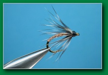 soft_hackle_midge_white