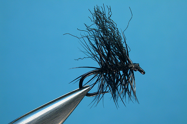 midge cluster fly pattern